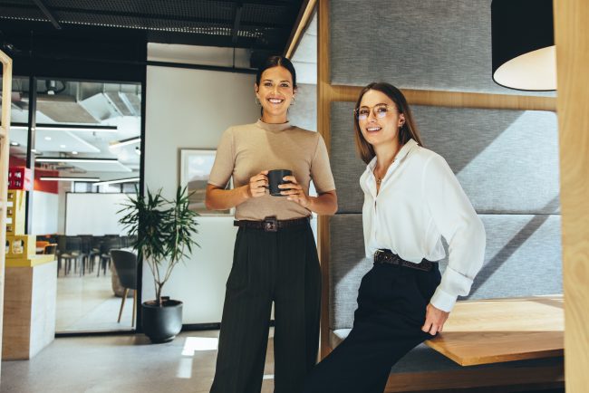 employées dans un open space