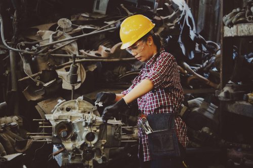 suivre une formation dans le secteur de l'industrie