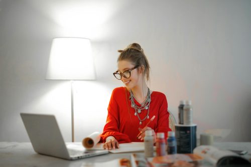 indépendante à son domicile